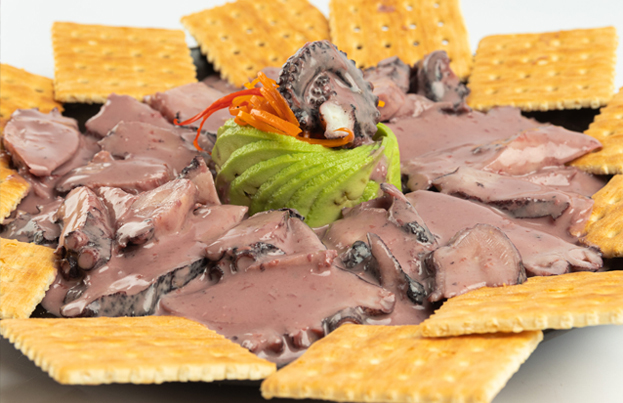 Pulpo al olivo peruano