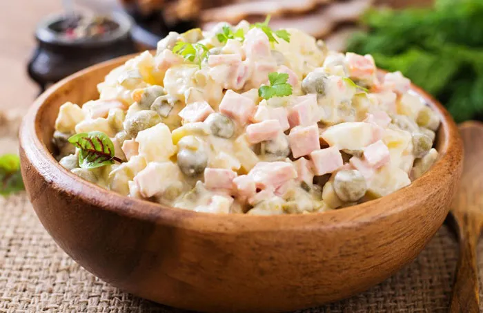 Ensalada blanca navideña